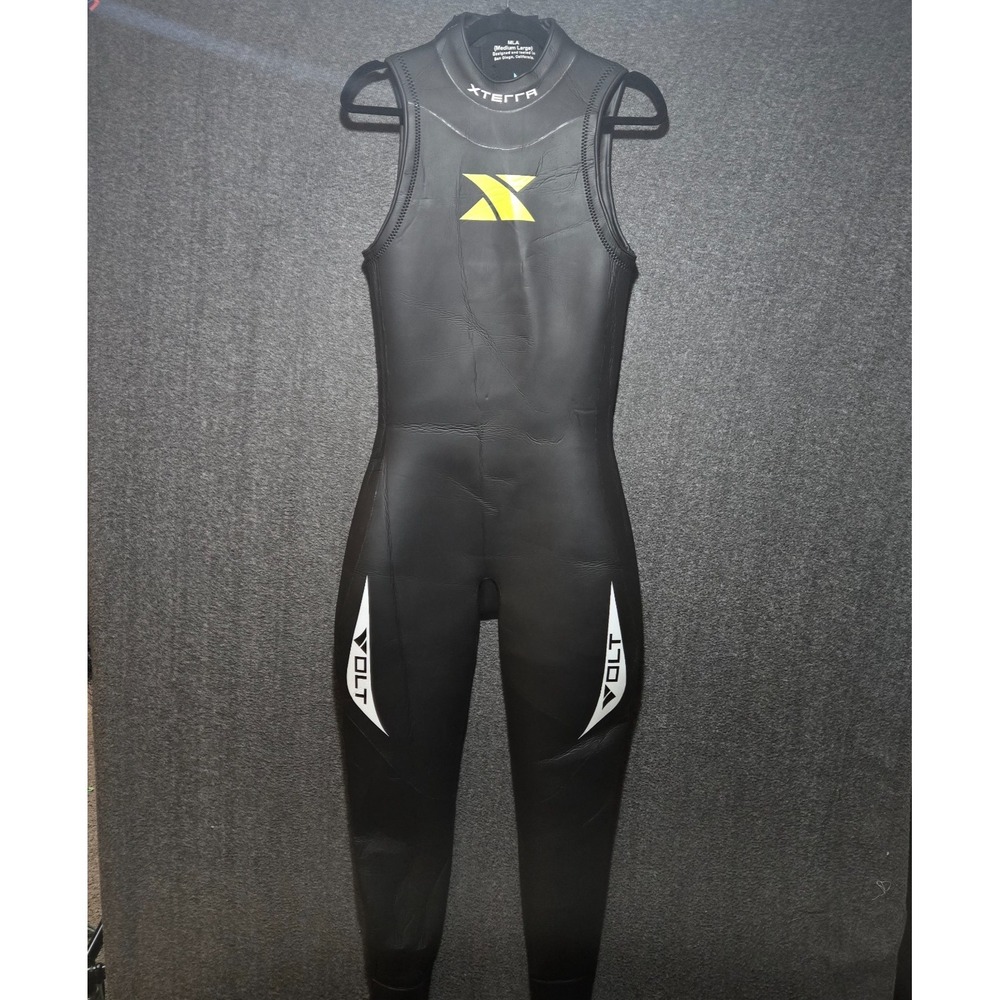 Xterra Volt Wetsuit Men's Full Suit Size MLA Medium/Large Triathlon Swimming